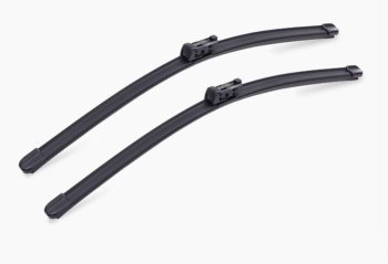 Gạt mưa Lynk & Co 06